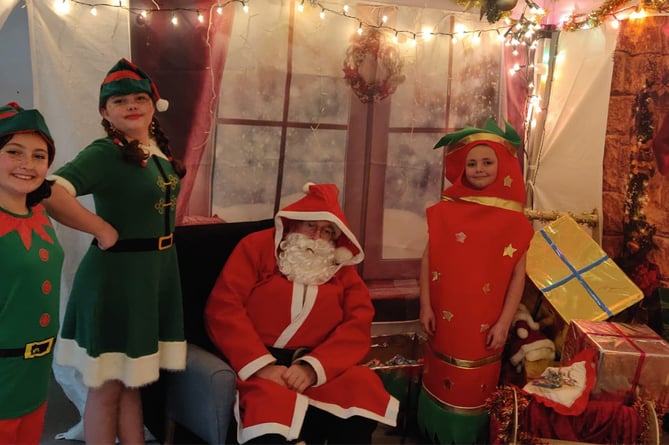 alton-community-association-hosts-cracking-christmas-fair-altonherald